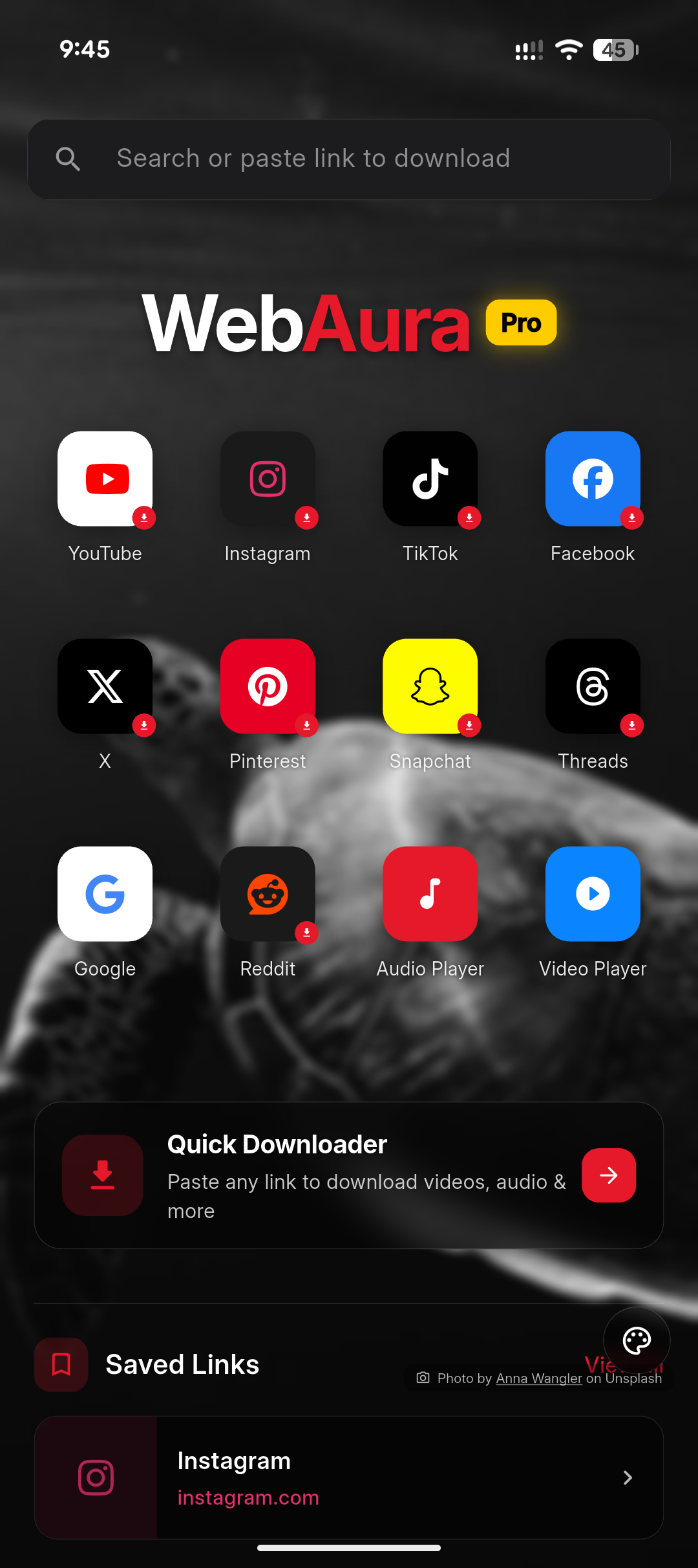 Web Aura home with Quick Downloader