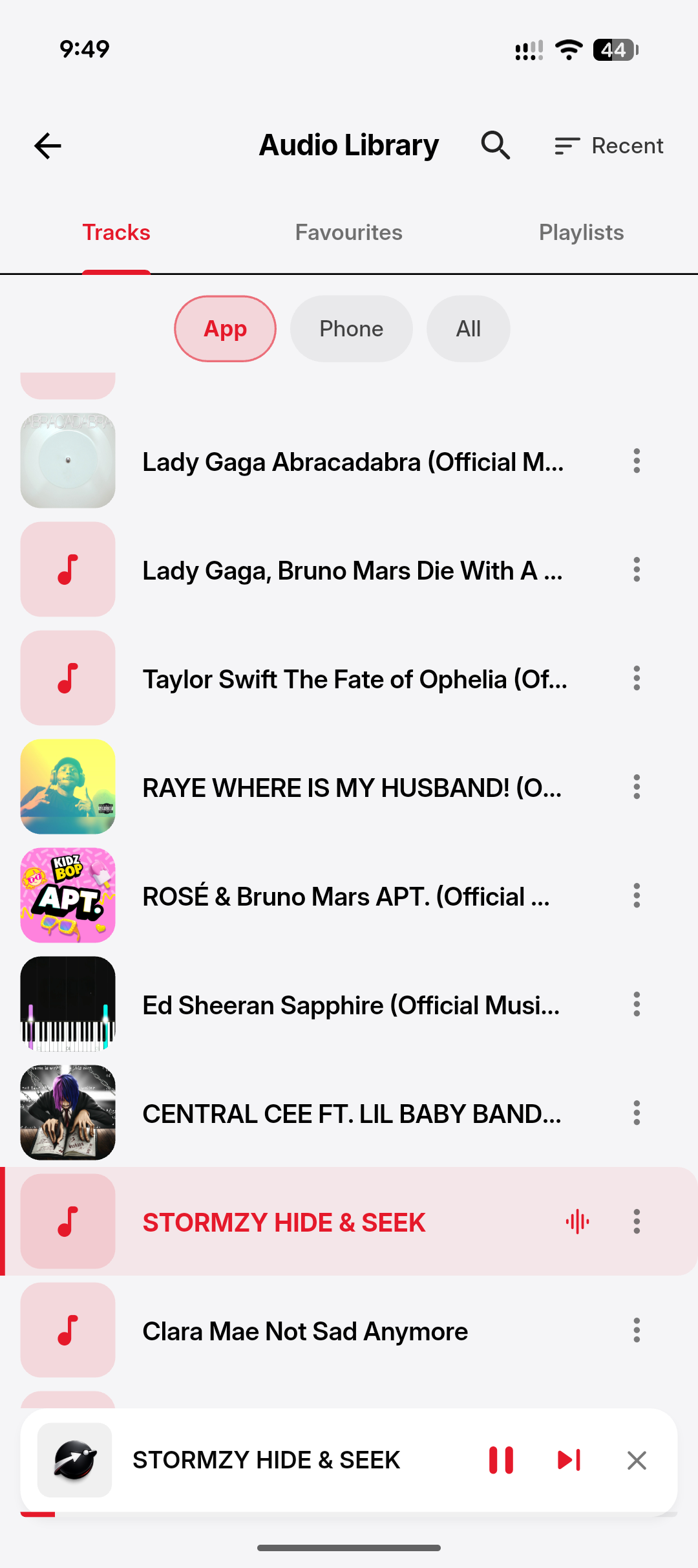 Web Aura audio library with downloaded tracks